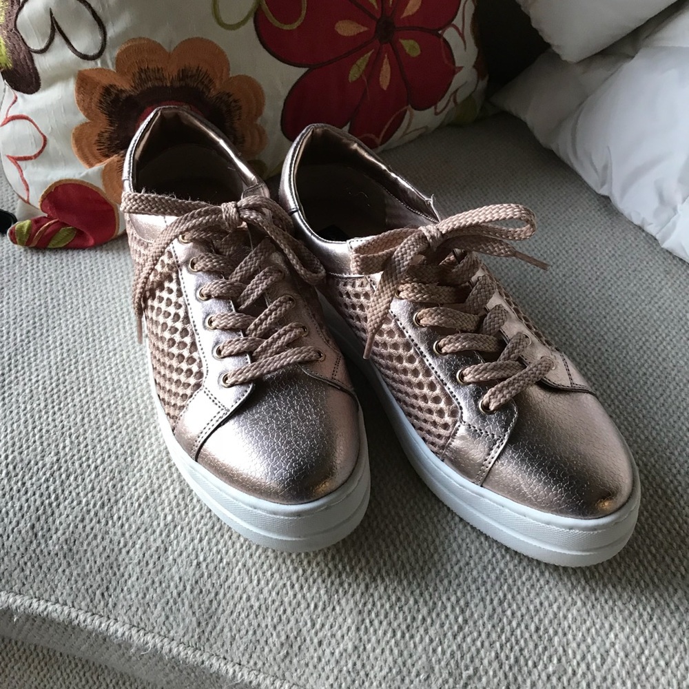 Steve Madden sneakers